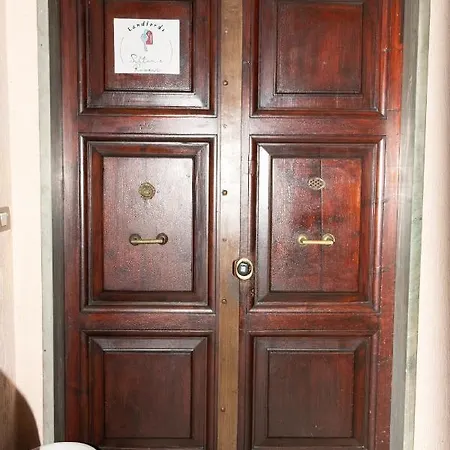 Silton's Πανσιόν